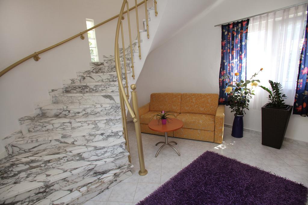 Apartments Mjm Trogir Buitenkant foto